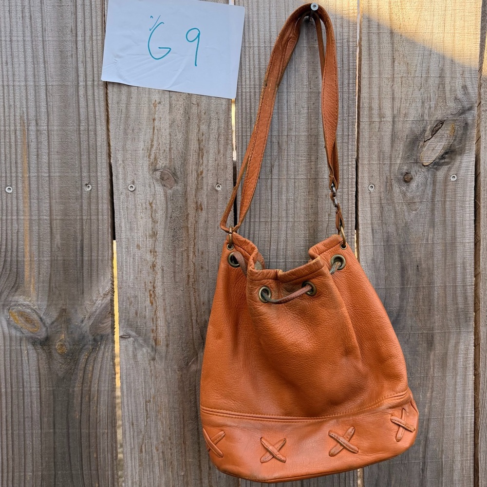 Vintage Classic Leather Bucket Bag